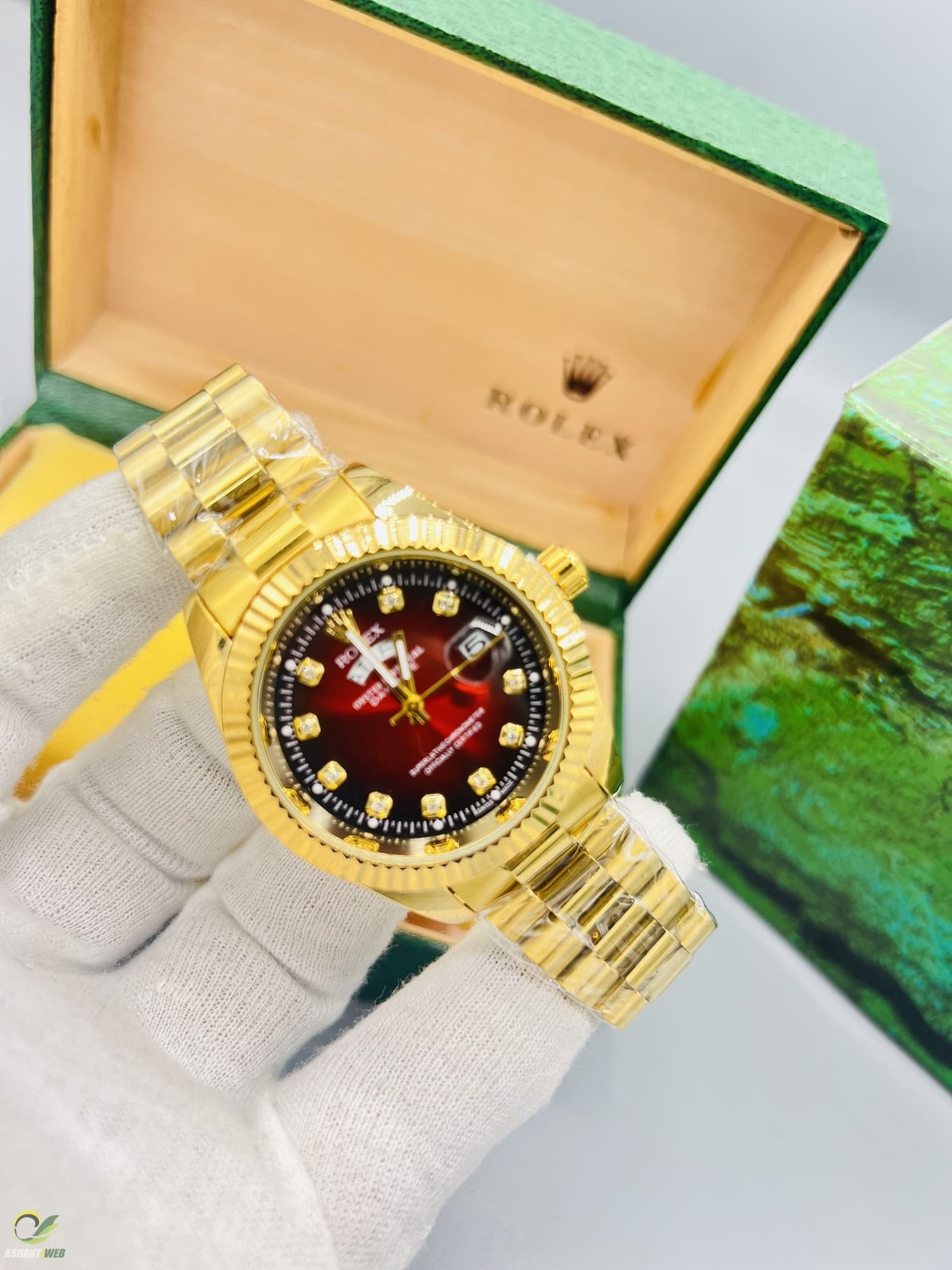 Rolex Gold Watch .