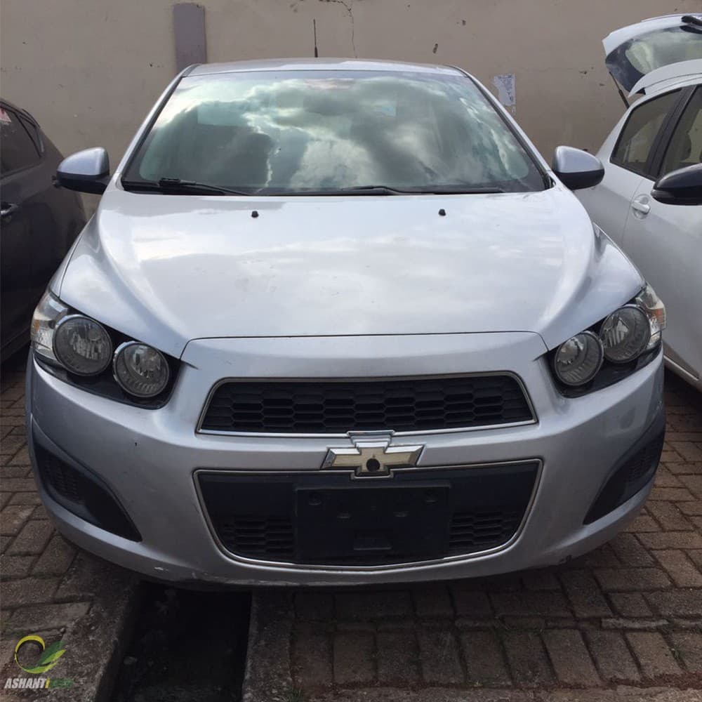 Chevrolet Sonic LT(manual)
