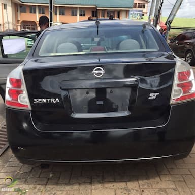 Nissan Sentra ST 2008
