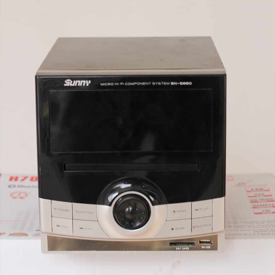 SUNNY SPEAKER