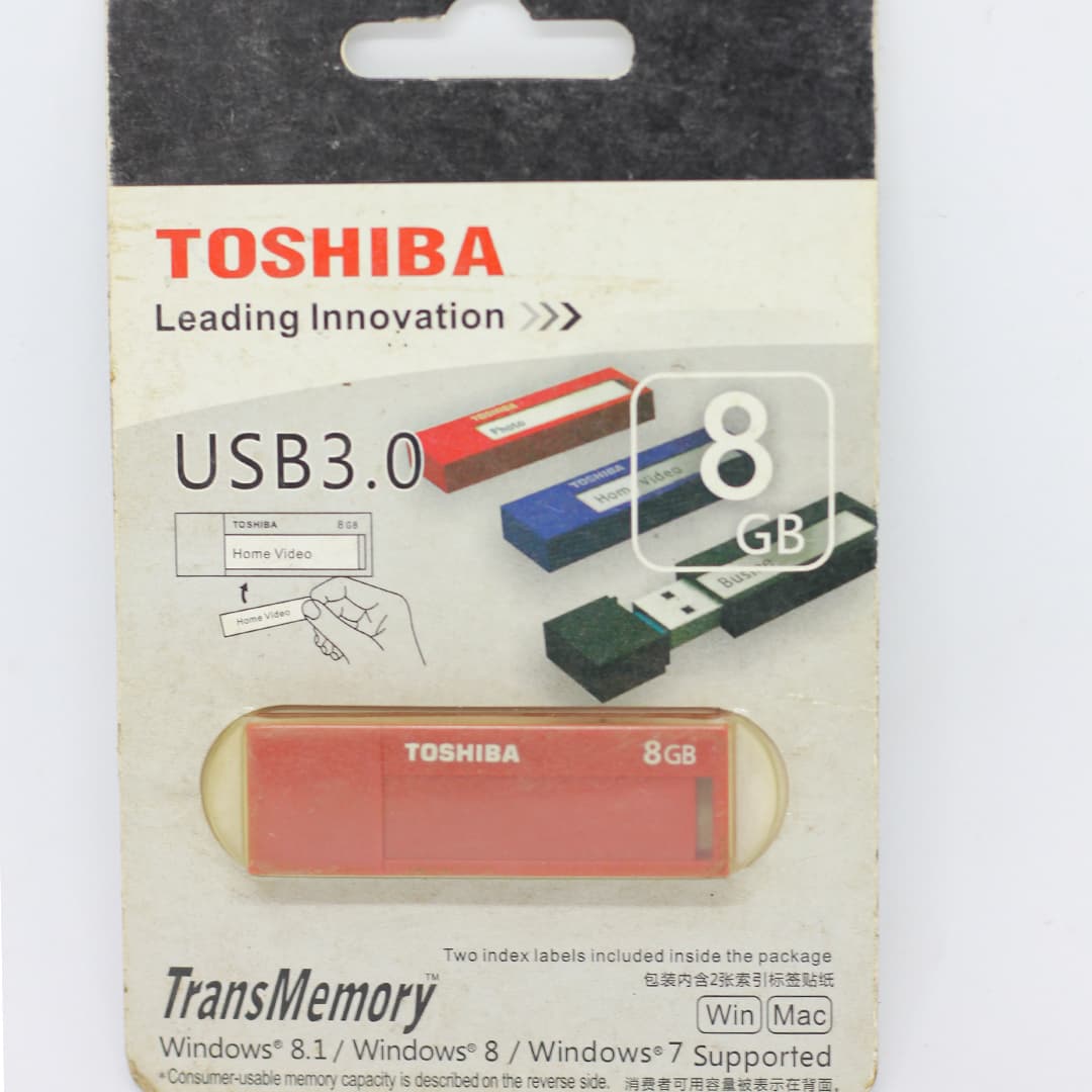 TOSHIBA USB DRIVE 3.0 8GB