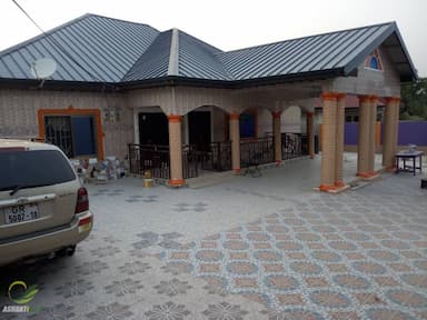 5 bedroom full house for rent at Ahodwo.